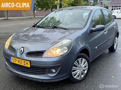 Renault Clio - 1.6-16V Waterpomp defect