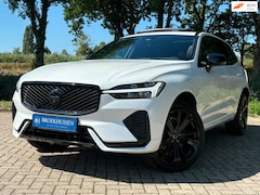 Volvo XC60 - 2.0 T8 Plug-in hybrid AWD NW MODEL Ultra Black Edition 455pk Luchtvering / Trekhaak / Head