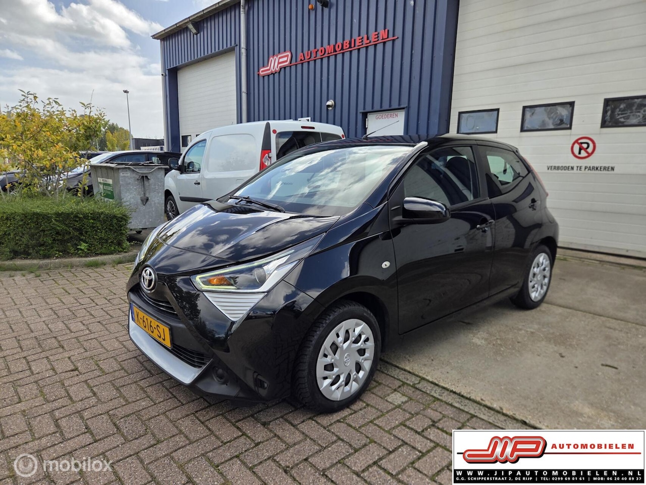 Toyota Aygo - 1.0 VVT-i x-play 1.0 VVT-i x-Play - AutoWereld.nl