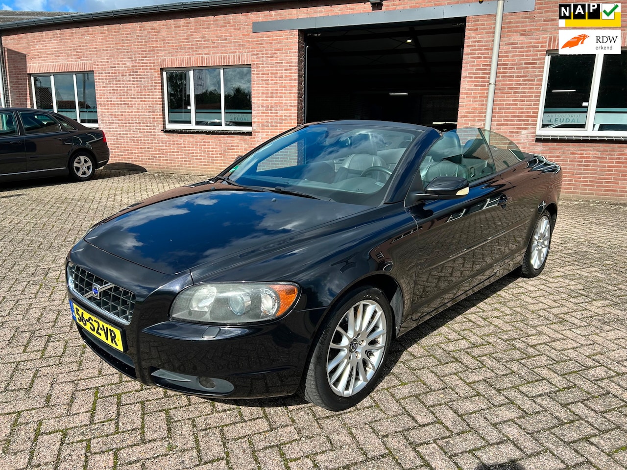 Volvo C70 Convertible - 2.4i Summum // dealer onderhouden - AutoWereld.nl