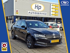 Skoda Superb Combi - 1.5 TSI ACT Sportline Business Carplay Sportstoelen Cruise controle Camera achter