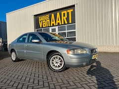Volvo S60 - 2.4 Kinetic | LEER | AUTOM | NAVI | STOEL VERW |