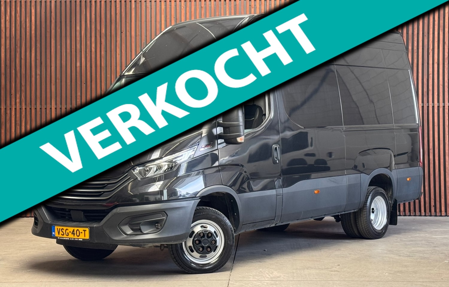 Iveco Daily - L3H2 50C21 AUT. NAVI-CARPLAY-PDC-CAMERA-CRUISE-CLIMATE-TREKHAAK - AutoWereld.nl