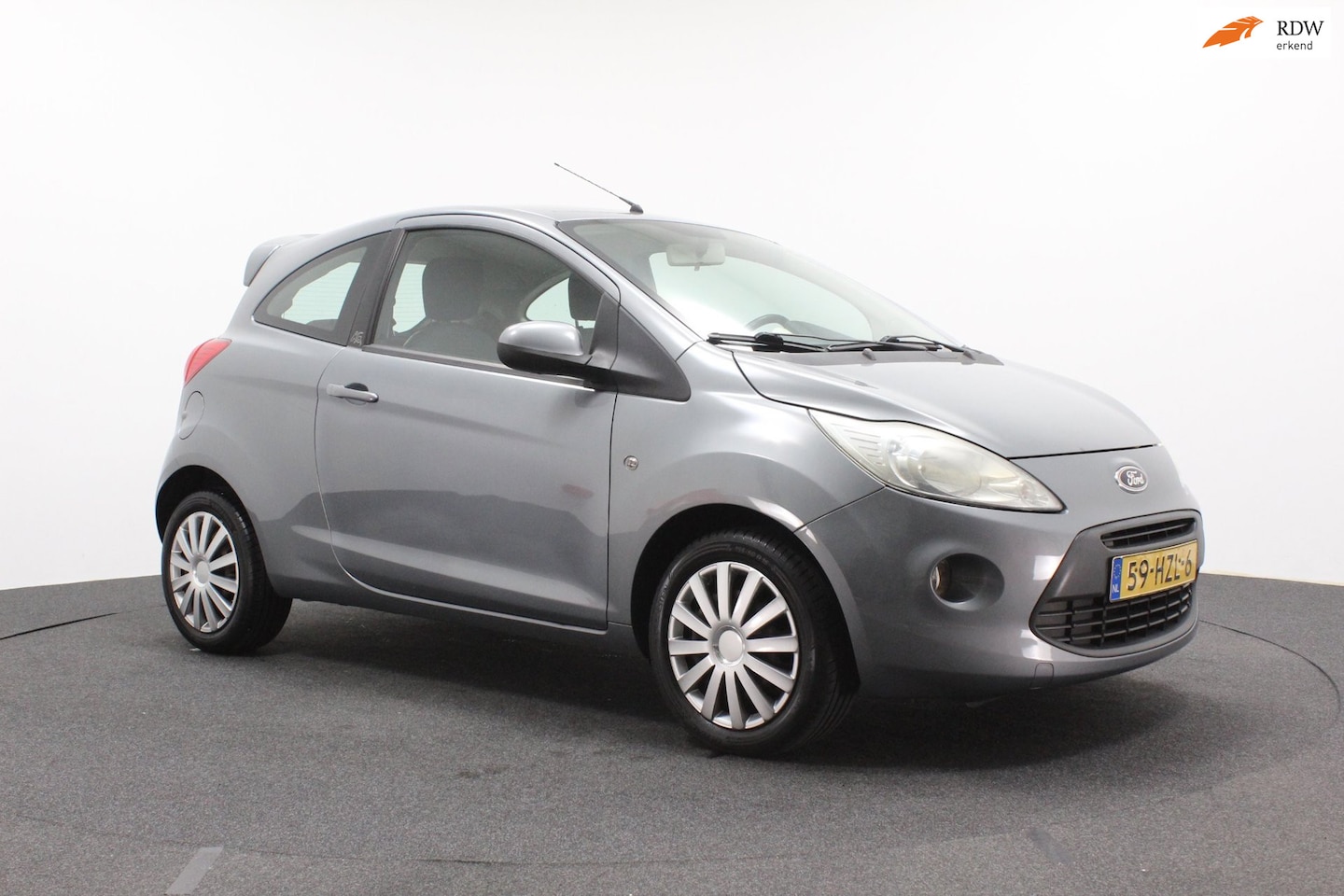 Ford Ka - 1.2 Titanium | Airco | Goed onderhouden | Elektrische ramen - AutoWereld.nl