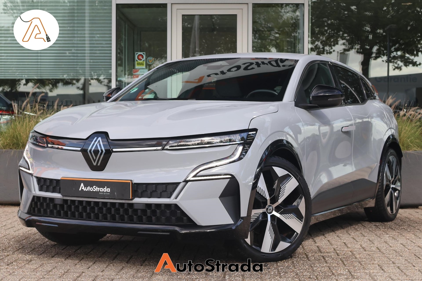 Renault Mégane E-Tech - EV60 220pk Optimum Charge Techno SoH 94% | Camera | Warmtepomp | Stoelverwarming | Navi | - AutoWereld.nl