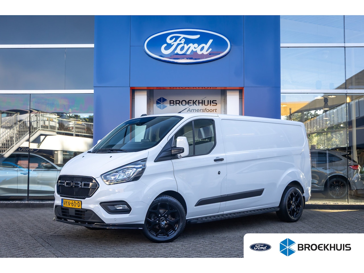 Ford Transit Custom - 300 2.0 TDCI L2H1 Trend | Trekhaak | Camera | Parkeersensoren | Airco | Apple Carplay/Andr - AutoWereld.nl
