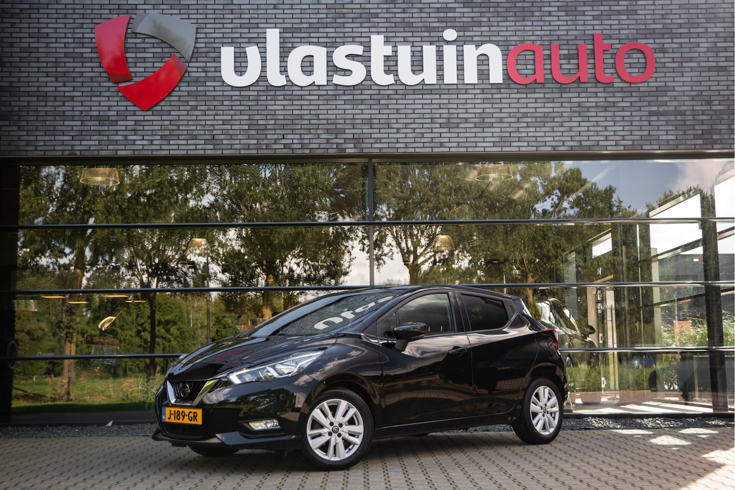 Nissan Micra - 1.0 IG-T N-Connecta 1.0 IG-T N-Connecta , Cruise Control, Airco, Parkeersensoren - AutoWereld.nl