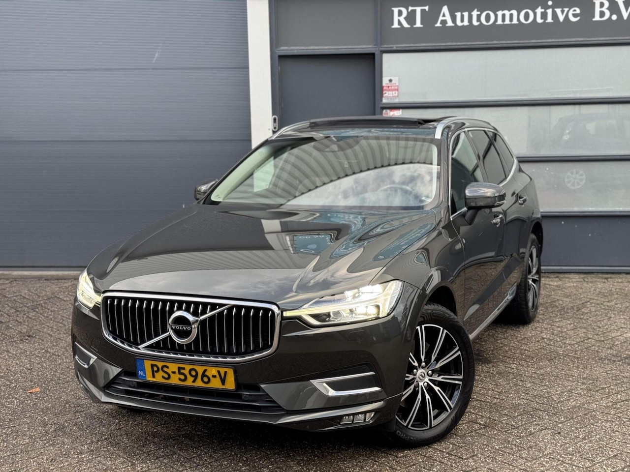 Volvo XC60 - 2.0 T5 AWD Inscription Panorama / Leder - AutoWereld.nl