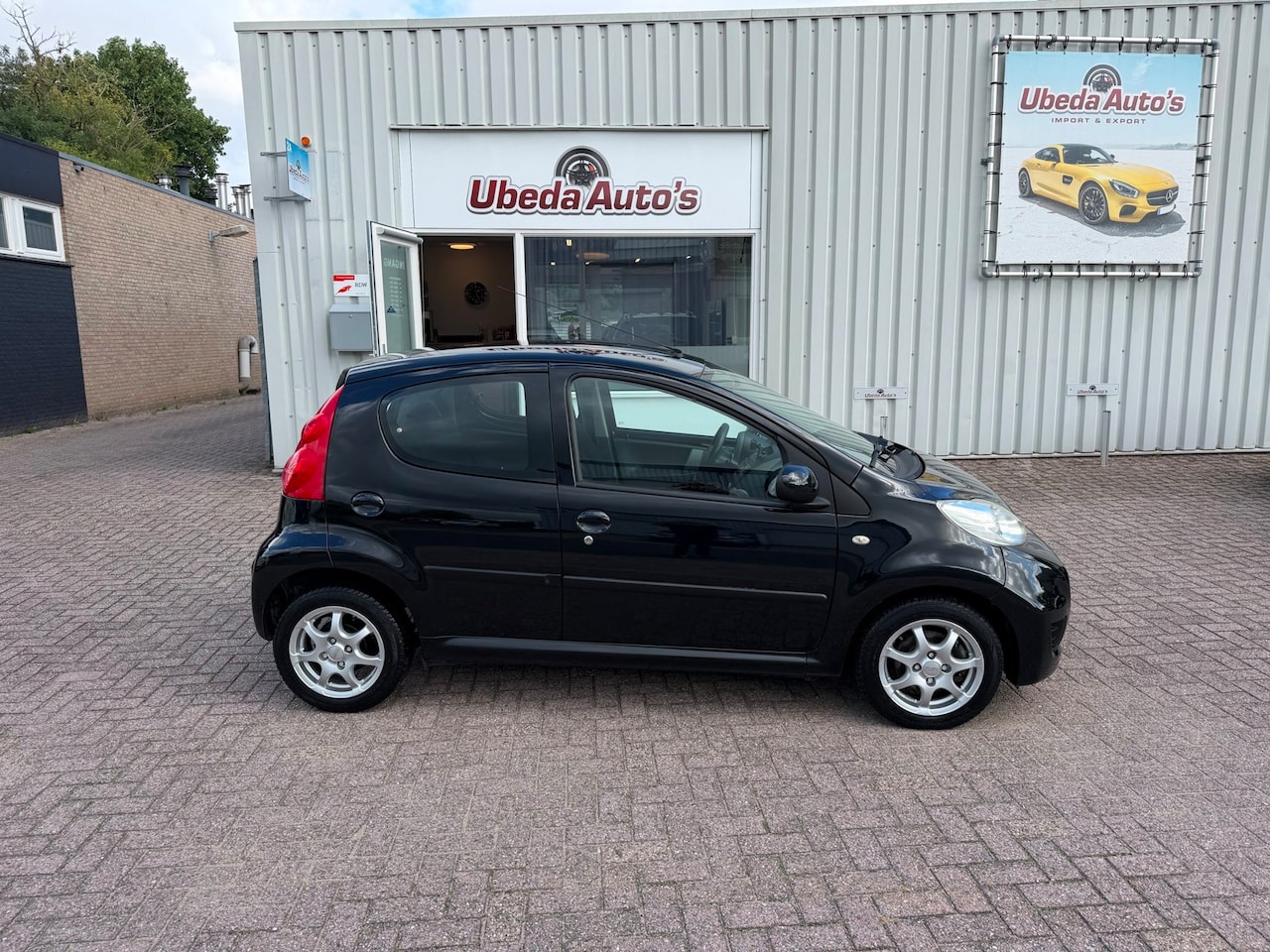 Peugeot 107 - 1.0-12V XS NL AUTO 5 DEURS AIRCO-1999E-- - AutoWereld.nl