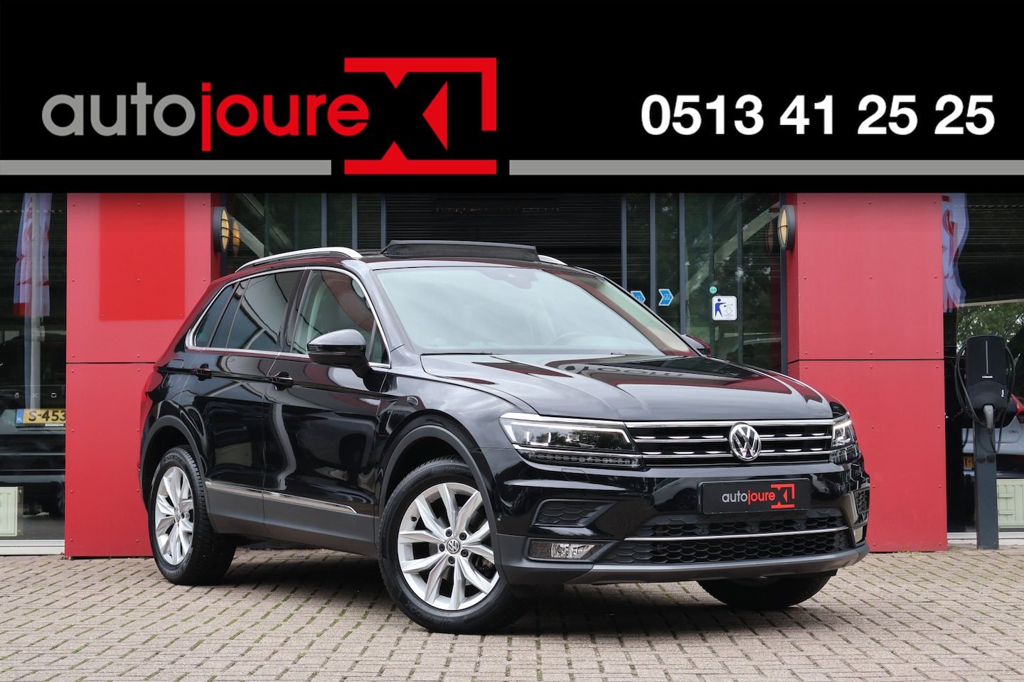 Volkswagen Tiguan - 1.4 TSI DSG 4Motion Highline | ACC | Virtual Cockpit | Panoramadak | Leder | Trekhaak | - AutoWereld.nl