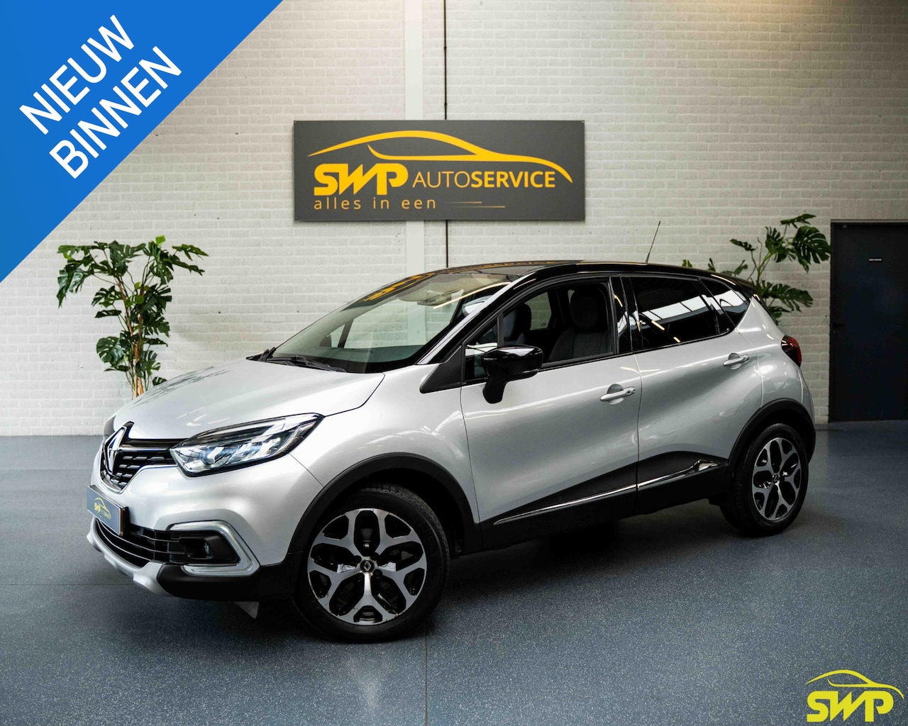 Renault Captur - 1.3 TCe Intens | Navi | 17 inch | Half-leer | 1300 motor - AutoWereld.nl