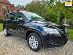 Volkswagen Tiguan - 1.4 TSI Comfort&Design Airco trekhaak
