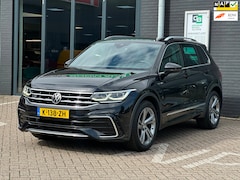 Volkswagen Tiguan - 1.5 TSI R-Line Business+/1STE EIG/CAMERA/CARPLAY/NAVI/NETTE STAAT