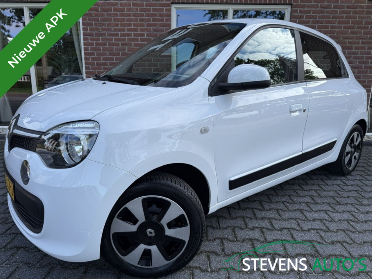 Renault Twingo - 1.0 SCe Collection NIEUWE APK / AIRCO / RIJDT GOED / ELEK.RAMEN - AutoWereld.nl