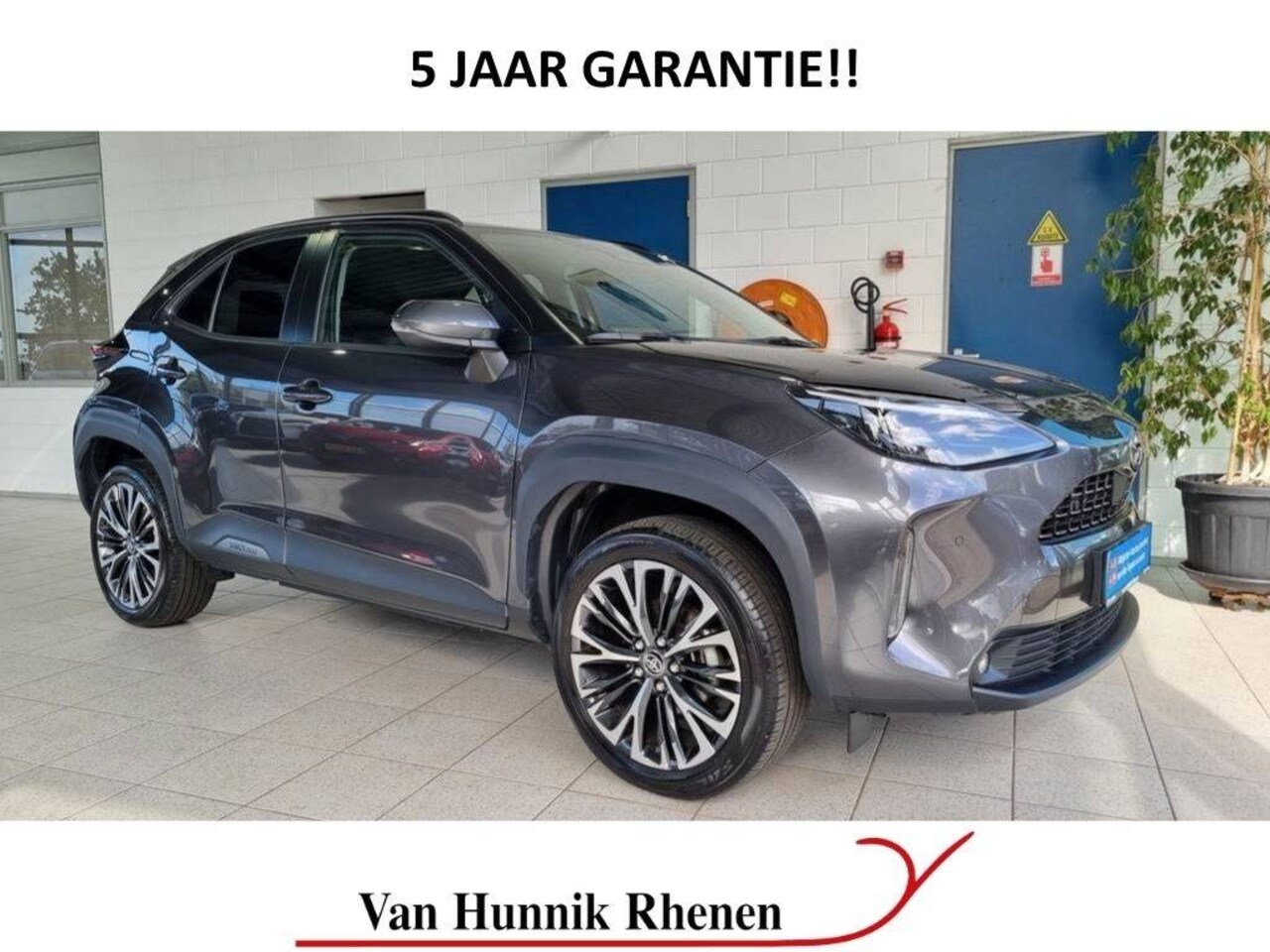 Toyota Yaris Cross - 1.5 130 Executive | Parksens V+A | Dodehoek | Stoel en stuurverw - AutoWereld.nl