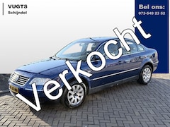 Volkswagen Passat - 2.0 Highline Leder Interieur