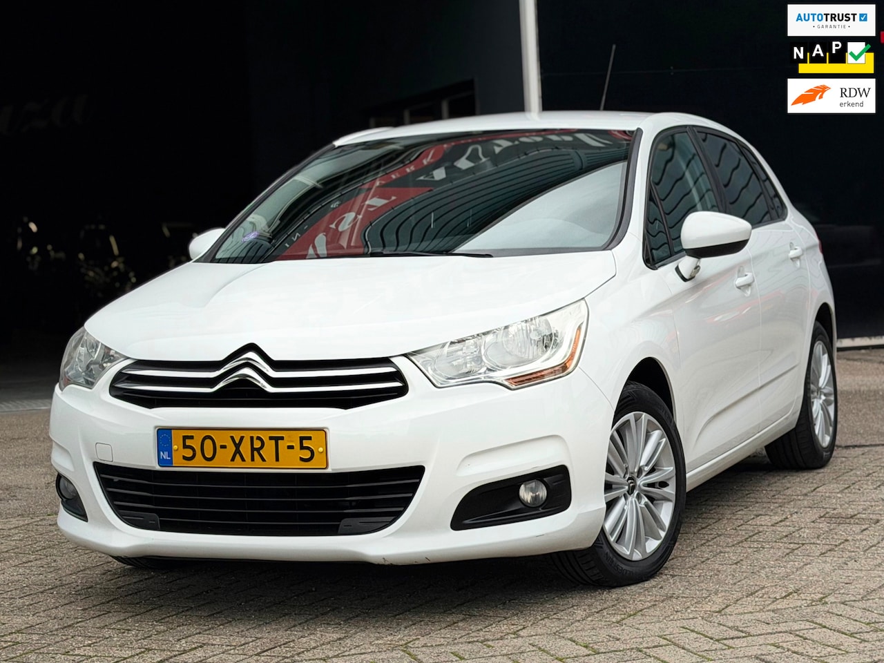 Citroën C4 - 1.4 VTi Collection NAVI/CRUISE/AIRCO | NETTE AUTO ! - AutoWereld.nl
