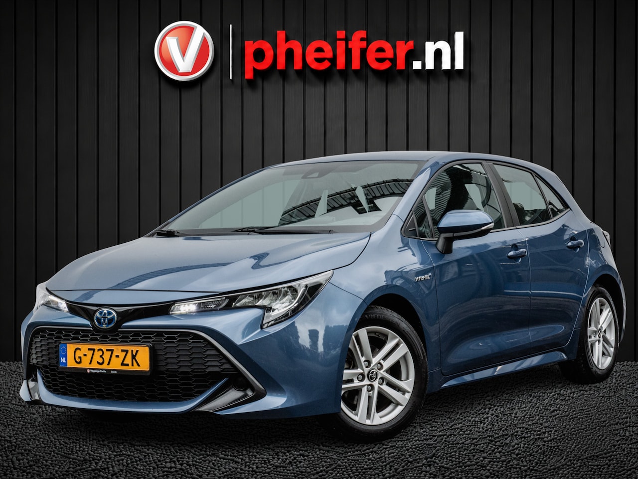 Toyota Corolla - 1.8 Hybrid Aut. Active Trekhaak/ Carplay/ DAB+/ Cruise control/ Camera/ Navigatie Apps - AutoWereld.nl