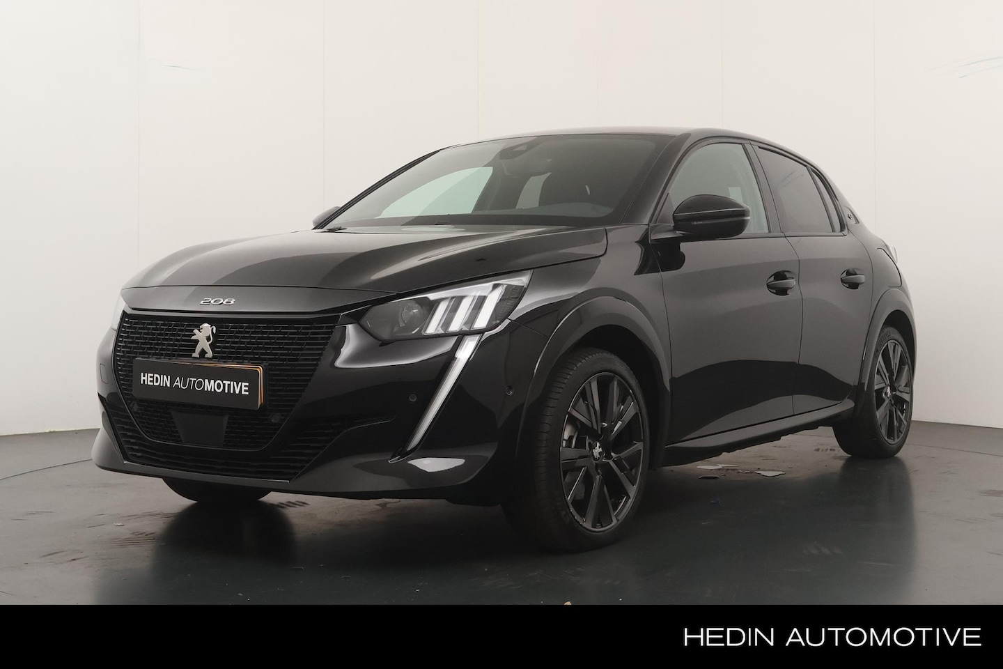 Peugeot e-208 - EV GT Pack 50 kWh | SOH 99% | Stoelverwarming | Parkeer Camera | Adaptieve Cruise Control - AutoWereld.nl