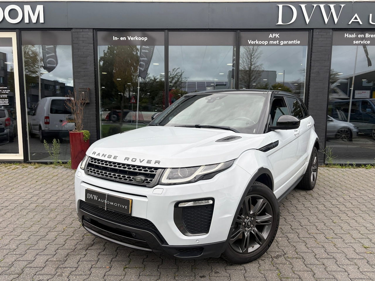 Land Rover Range Rover Evoque - 2.0 TD4 HSE Dynamic 2.0 TD4 HSE Dynamic - AutoWereld.nl