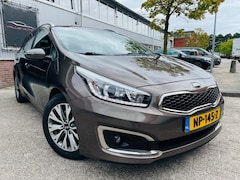 Kia Cee'd Sportswagon - 1.6 GDI DynamicLine Camera 16'LMV LED