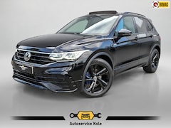 Volkswagen Tiguan - 1.5 TSI R-Line Blackstyle * Panoramadak * Stoel/stuurverwarming * Navigatiesysteem