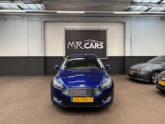 Ford Focus Wagon - 1.0 Titanium Edition Navi/Parkeerhulp/Cruise Control