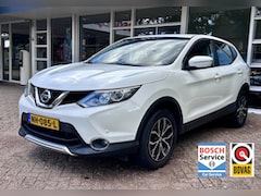 Nissan Qashqai - 1.2 Premier Navi, Camera, Bluetooth, Trekhaak