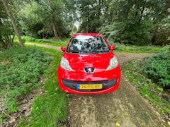 Peugeot 107 - 1.0-12V XS