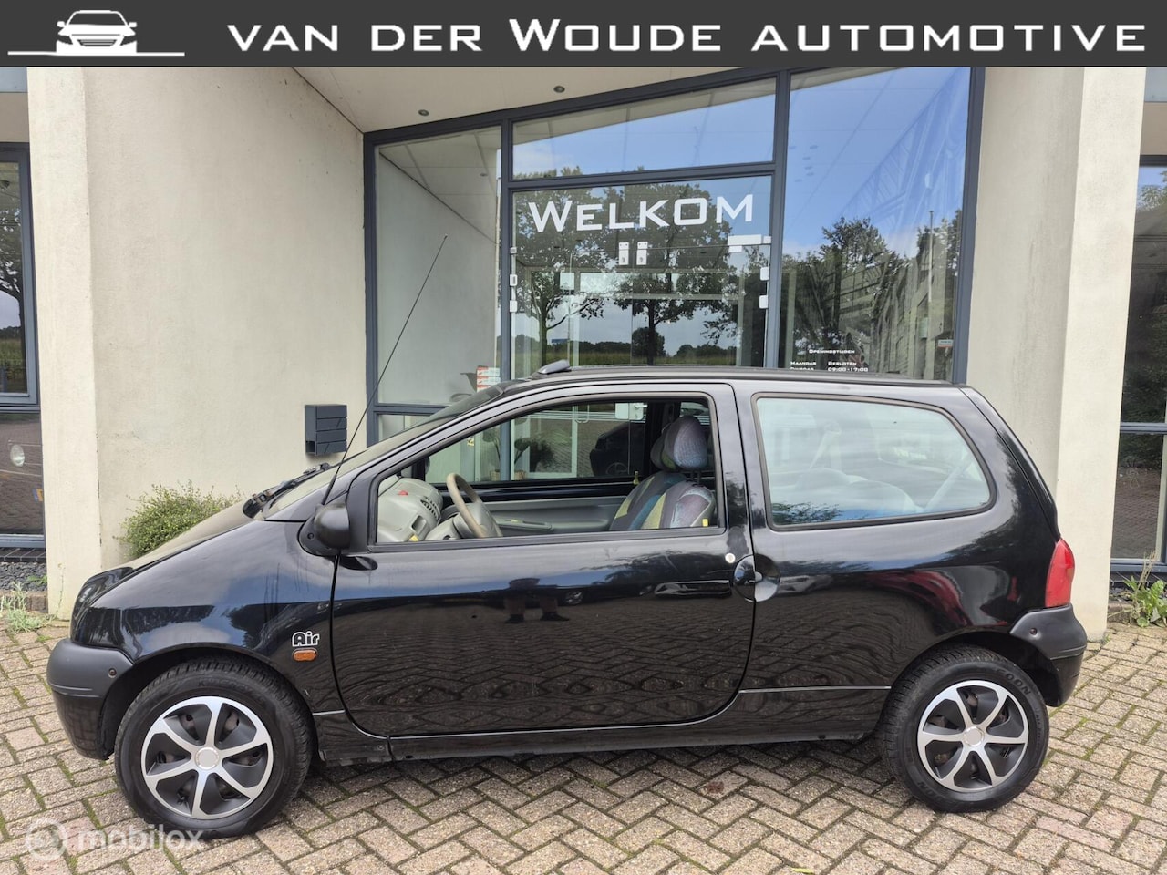 Renault Twingo - 1.2 Privilège Dakje|Elekt,pakket|6-3-2027 APK - AutoWereld.nl