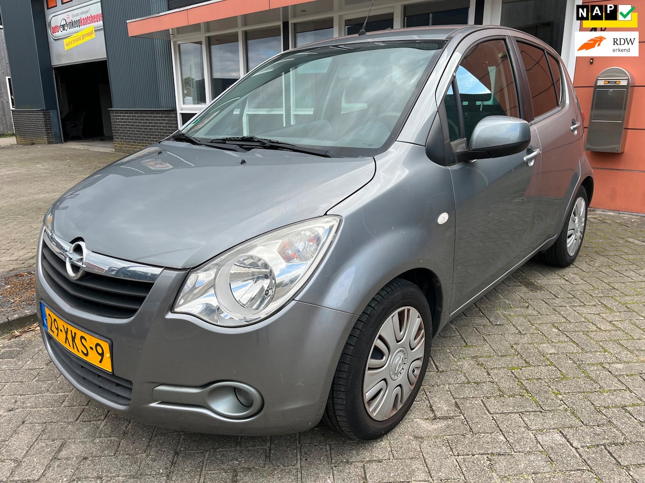 Opel Agila - 1.0 Edition airco zeer nette auto - AutoWereld.nl