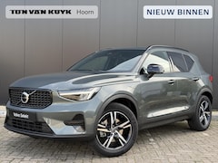 Volvo XC40 - 2.0 B4 Plus Dark Elektr. stoelverstelling / Harman Kardon Audio / Trekhaak/ Keyless Drive