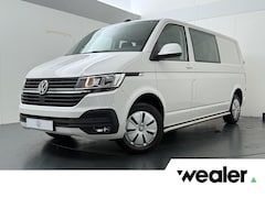 Volkswagen Transporter - 2.0 TDI L2H1 30 DC Highline | 150 PK | Automaat | Trekhaak | Cruise control | Navigatiesys