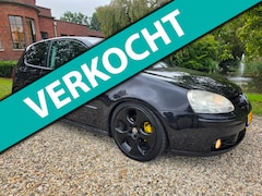 Volkswagen Golf - 2.0 FSI Sportline VERLAAGD *apk:09-2027