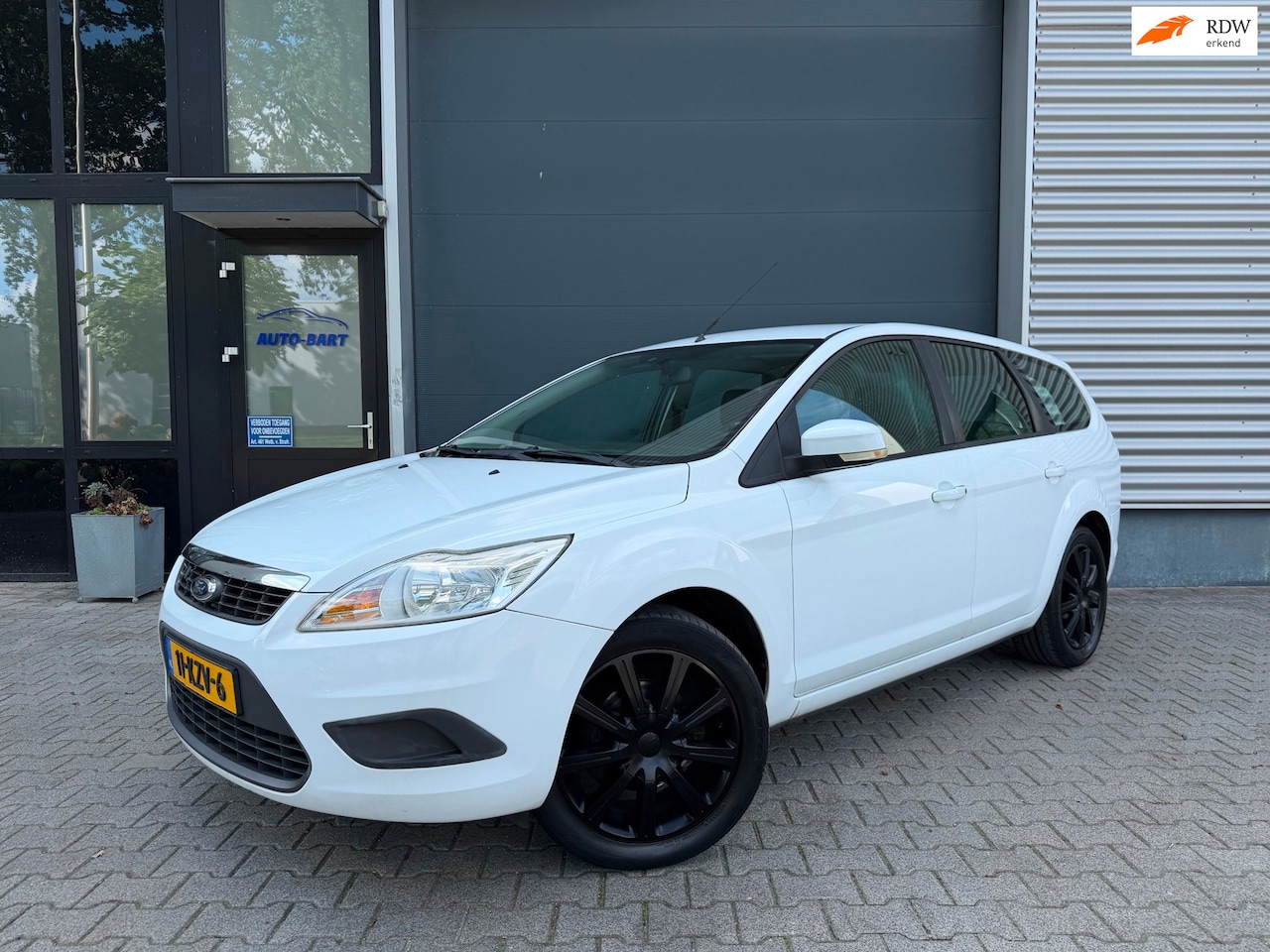 Ford Focus Wagon - 1.8 Trend|airco|cruise| - AutoWereld.nl