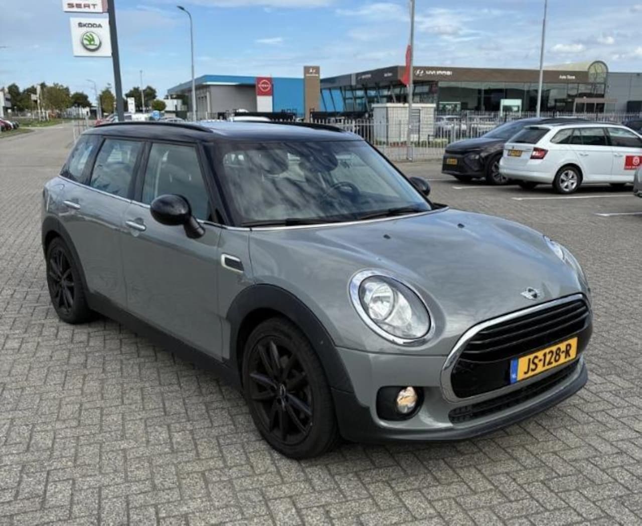 MINI Clubman - 1.5 Cooper Chili Serious BNS | Orig NL | Pano - AutoWereld.nl