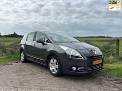 Peugeot 5008 - 1.6 THP Family 7p. Lage KM Stand