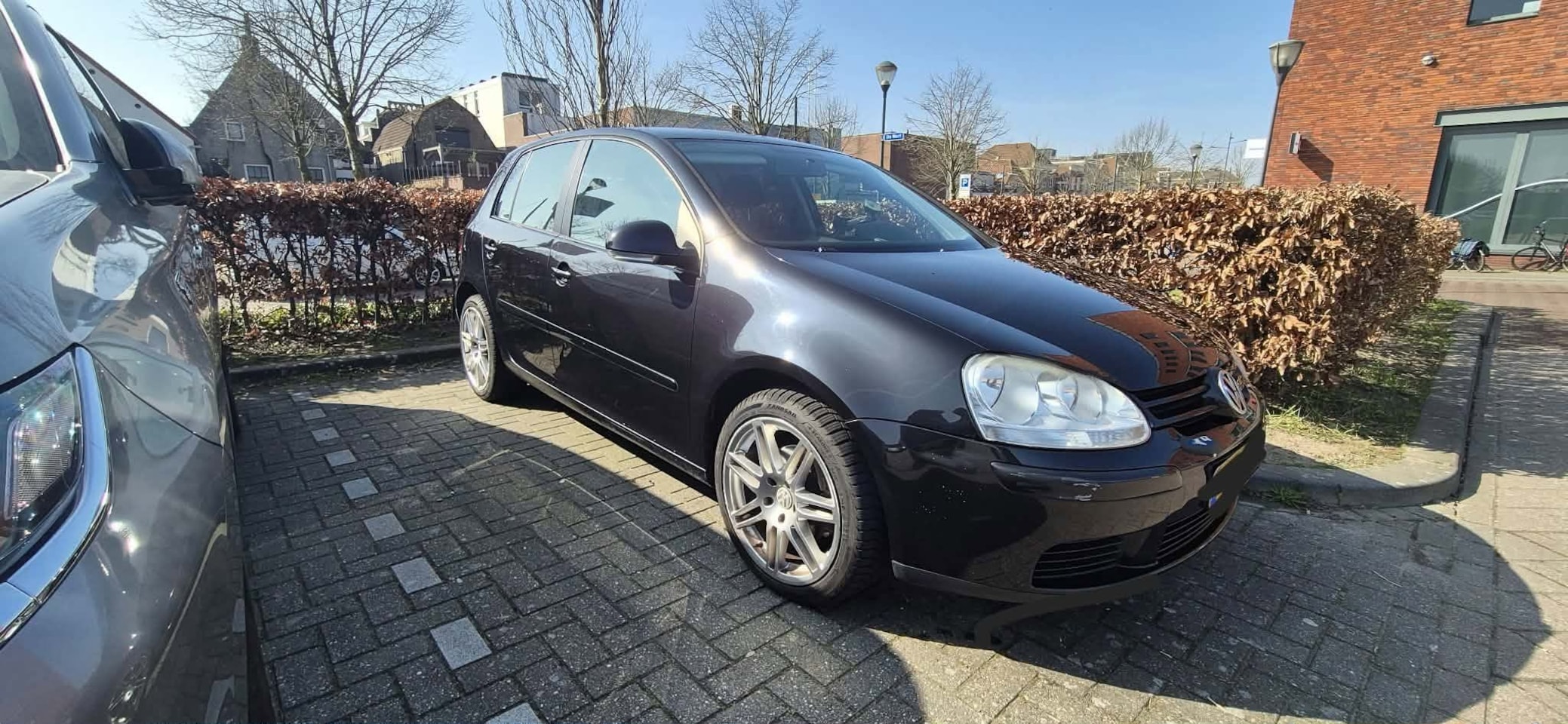 Volkswagen Golf - 1.6 Optive 3 - AutoWereld.nl
