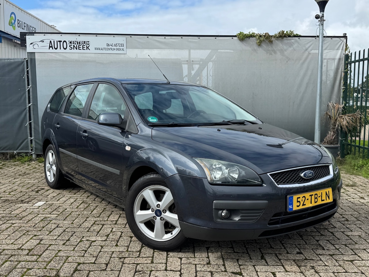 Ford Focus Wagon - 1.6-16V Futura - Airco - Cruise - APK 07-27 - AutoWereld.nl