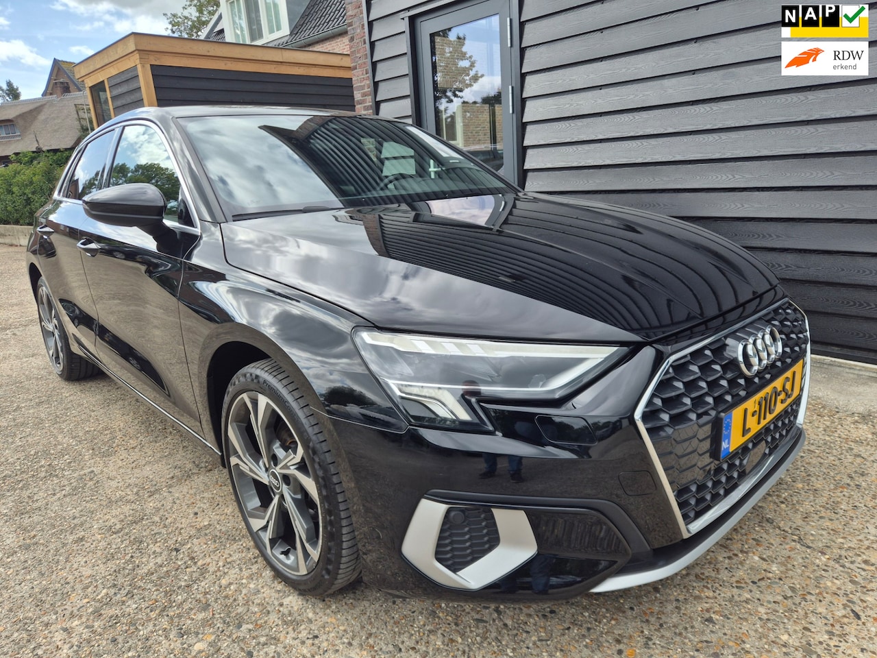 Audi A3 Sportback - 30 TFSI Advanced edition 30 TFSI Advanced edition - AutoWereld.nl