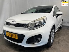 Kia Rio - 1.2 CVVT Plus Pack - Motorlamp brand, Ventilatorproblemen, Rondom gebruikersschade