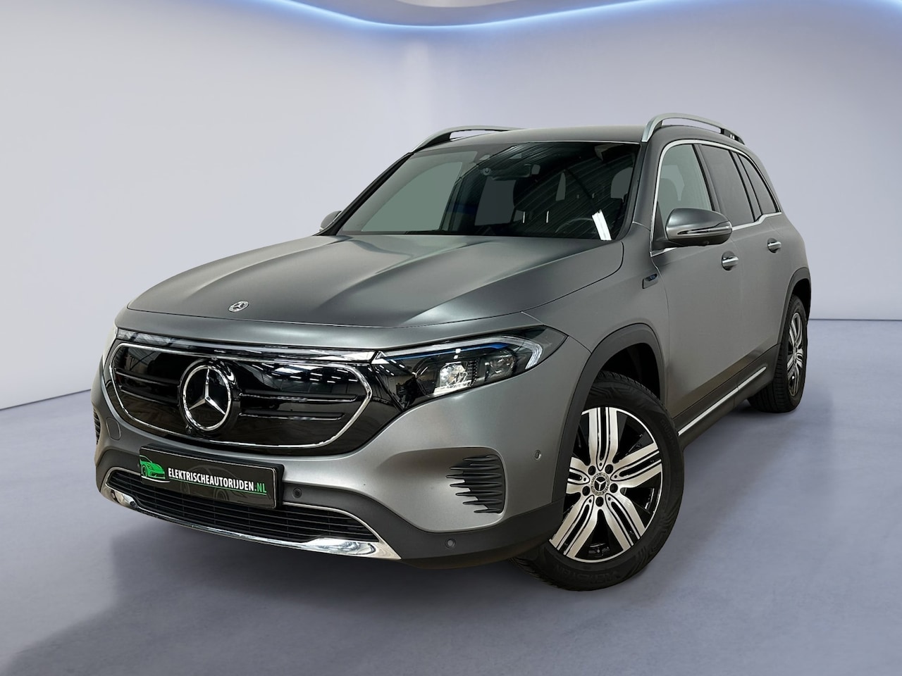 Mercedes-Benz EQB - 250 Luxury Line 7p. 67 kWh|NAP|SFEER|INRUIL MOGELIJK| - AutoWereld.nl