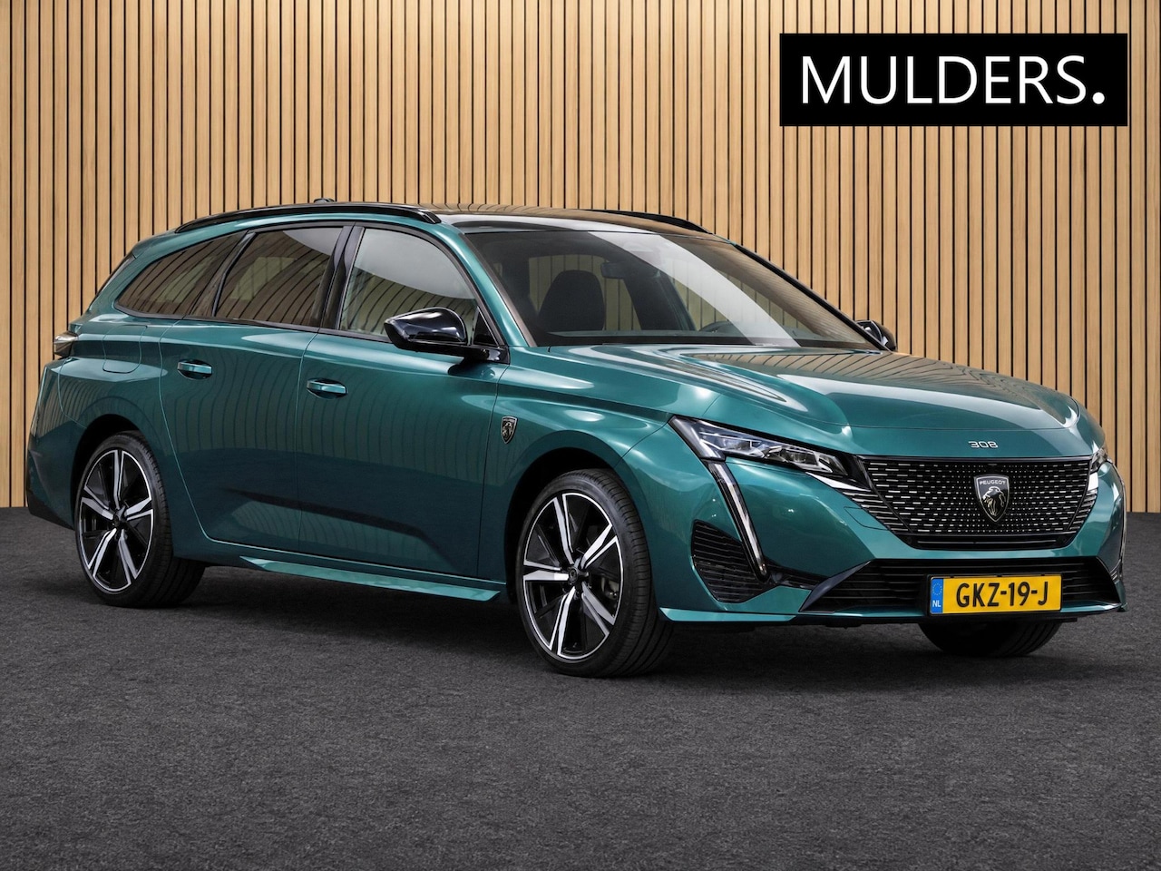 Peugeot 308 SW - 1.2 Hybrid 136 e-DCS6 GT | Navi / Camera / Climate - AutoWereld.nl