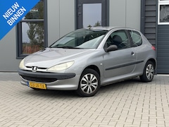 Peugeot 206 - 1.4 XR | Inruil koopje |
