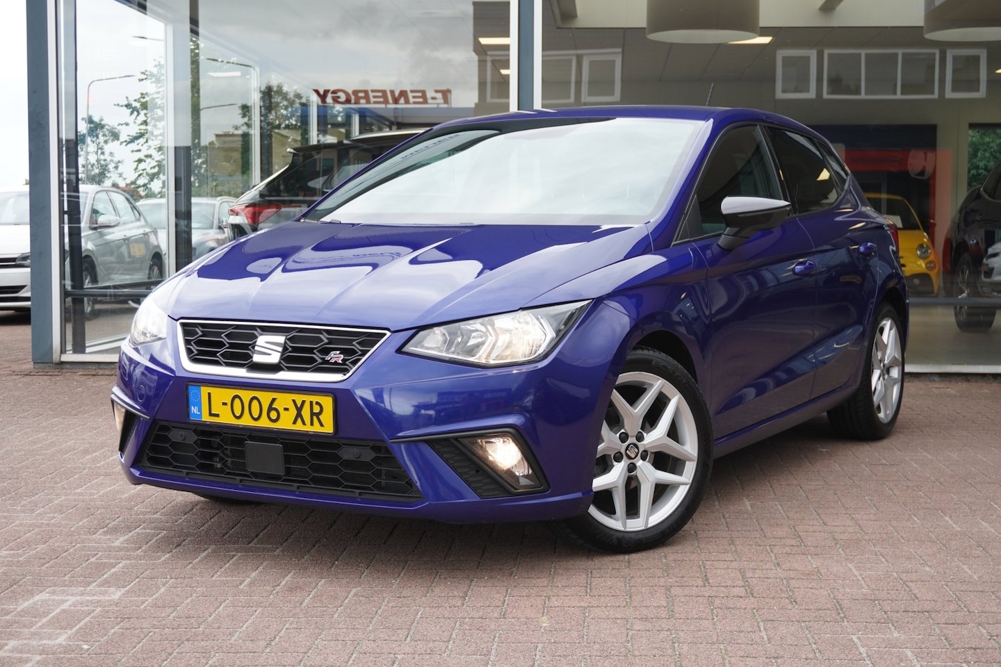 SEAT Ibiza - 1.0 TSI FR Business Intense | Airco | Carplay | Vol opties | 2021 | Dealerauto | Inruil mo - AutoWereld.nl