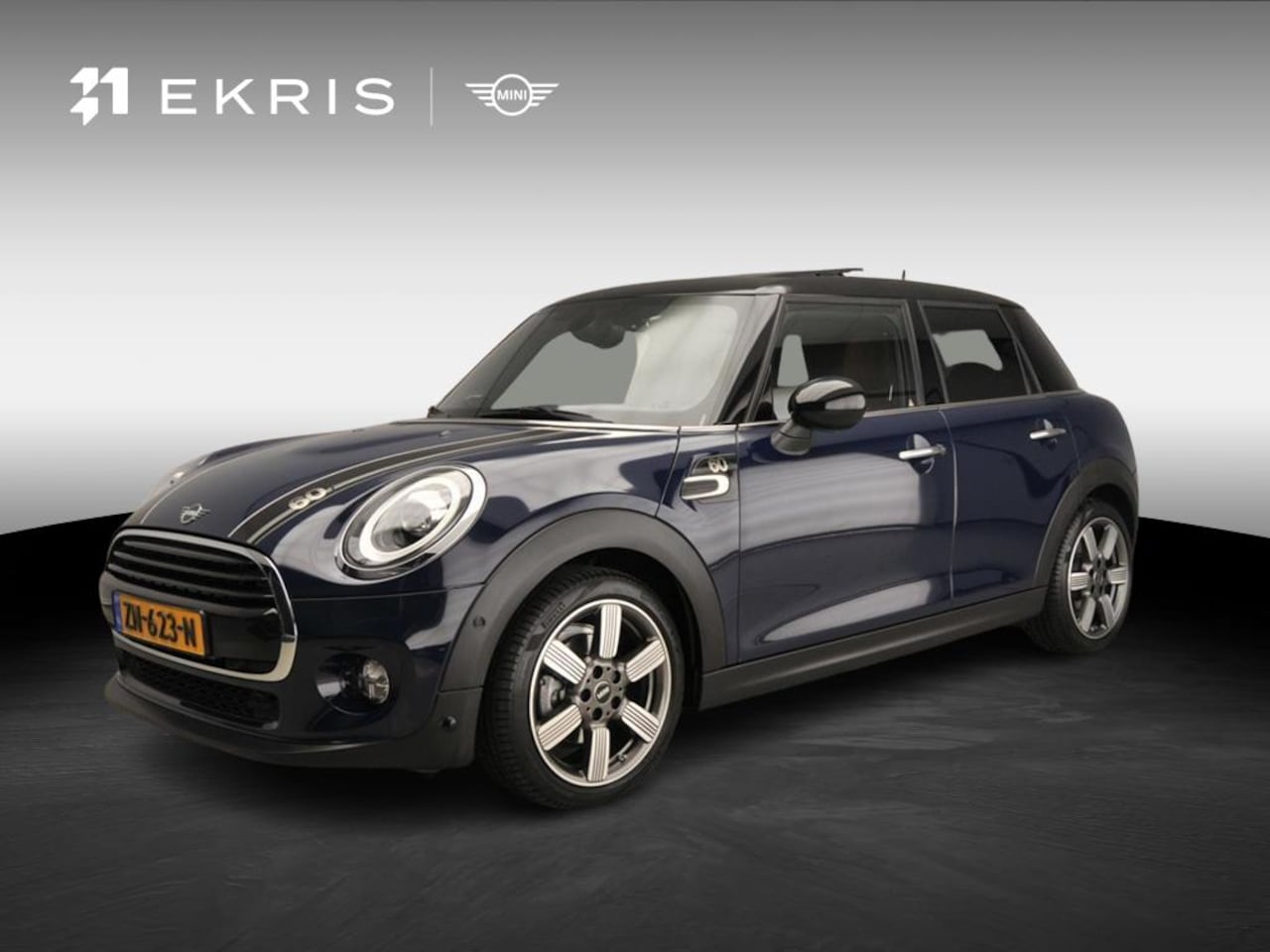 MINI 5-Deurs - 1.5 Cooper 60 Years Edition | Comfort Access | Panoramadak | Harman Kardon | Head-Up | Cru - AutoWereld.nl