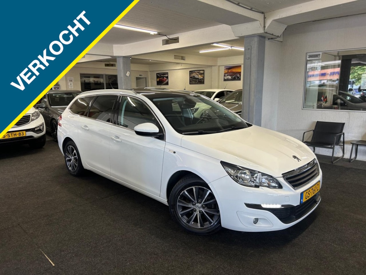 Peugeot 308 SW - 1.2 PureTech Style*NAP*Navi*Pano - AutoWereld.nl