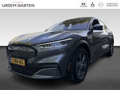 Ford Mustang Mach-E - RWD 75 kWh | Achterspoiler | Achteruitrijcamera | Airco (automatisch)