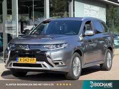 Mitsubishi Outlander - 2.4 PHEV Instyle | Sunroof | Leder | Rondomzichtcamera |