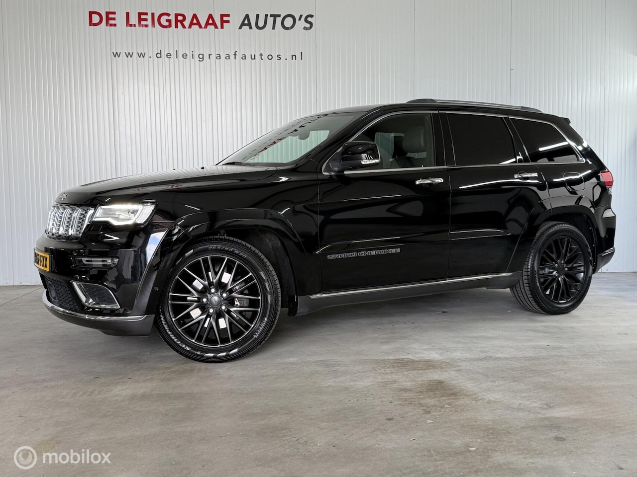 Jeep Grand Cherokee - 3.0 CRD Summit grijs kenteken [Vol optie's] - AutoWereld.nl